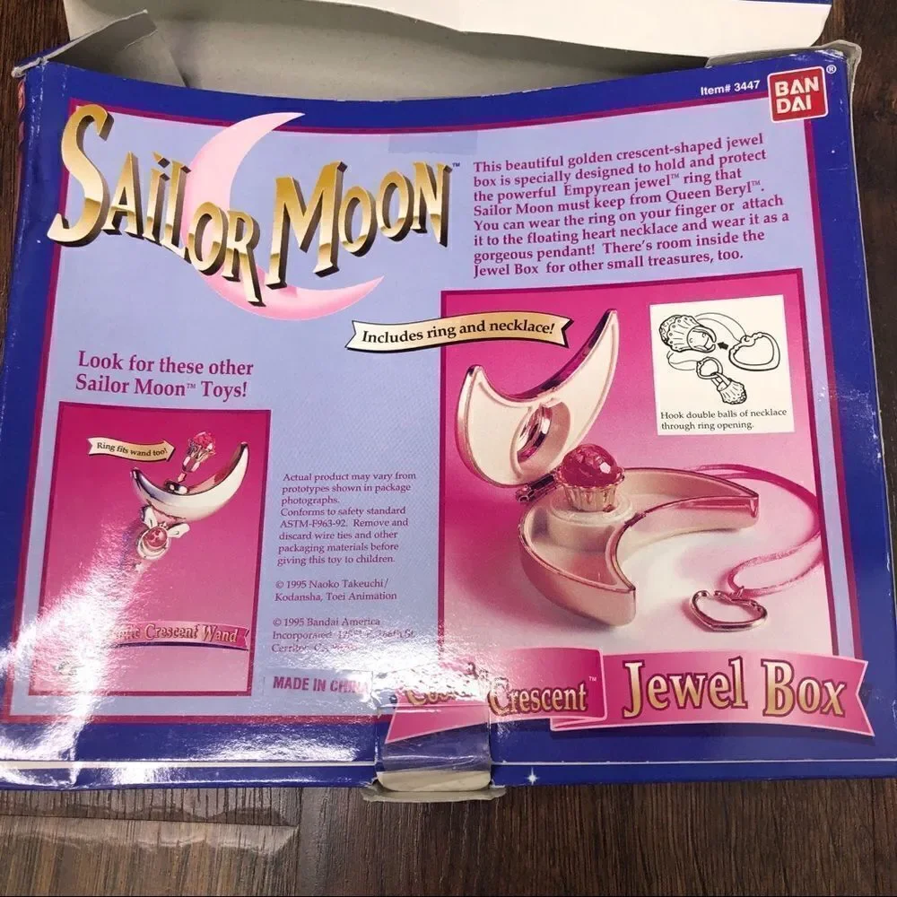 Vintage‎ Sailor Moon Cosmic Crescent Jewelry Box